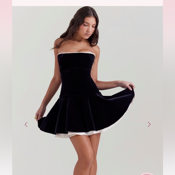 House of CB MARILLA Black Velvet Strapless Dress - Picture 2 of 6